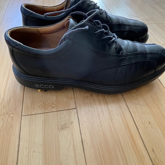 ECCO Black Golf Shoes, all leather shoes - Picture 5 of 13